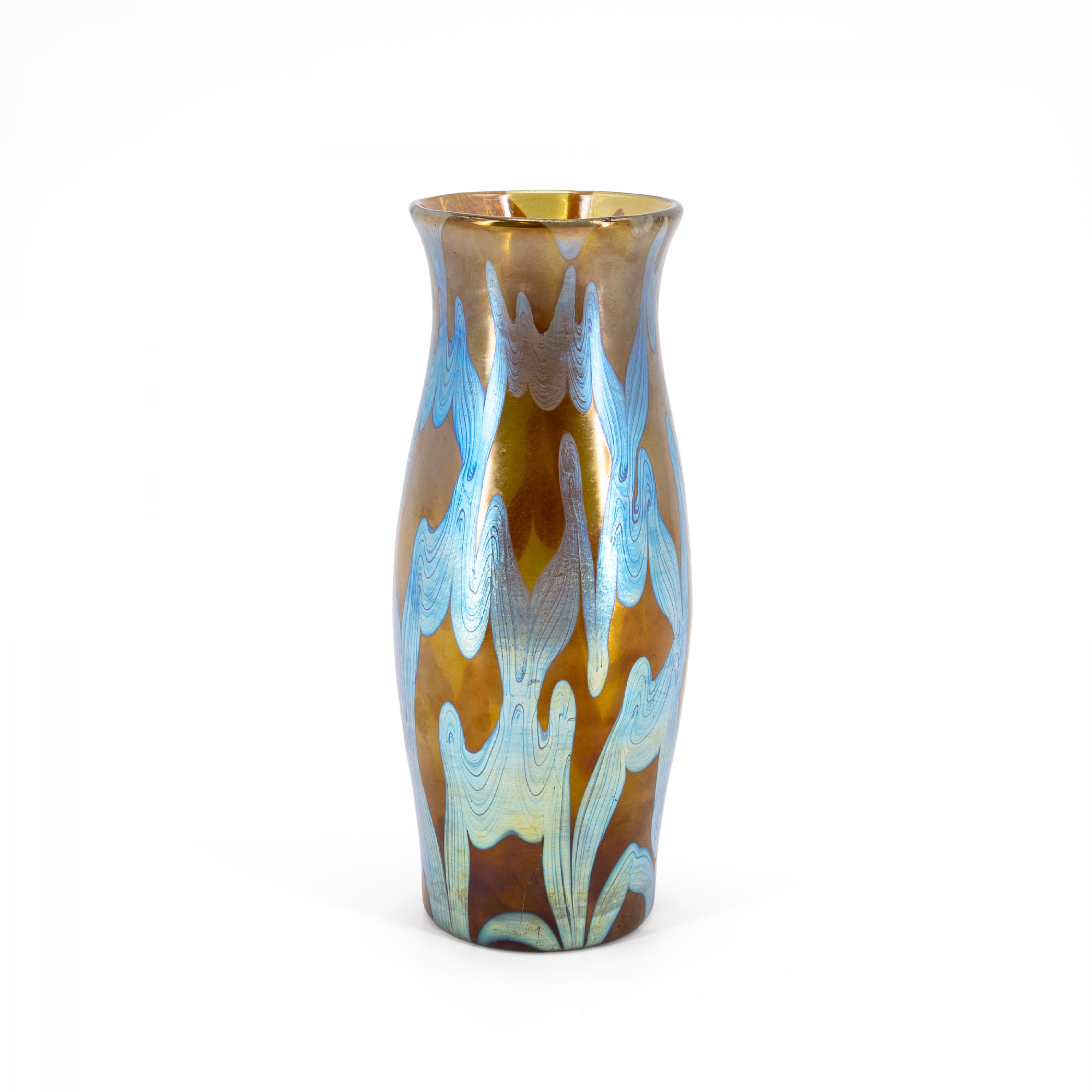 Loetz Witwe - Kleine Vase mit Dekor Bronce Phaenomen, 77766-2, Van Ham Kunstauktionen