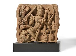 Stele einer Durga, 75677-1, Van Ham Kunstauktionen