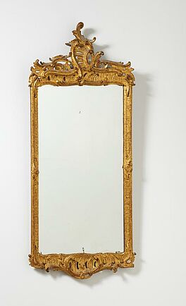 Spiegel mit Kartuschenbekrönung, Auktion 497 Los 1390, Van Ham Decorative Art