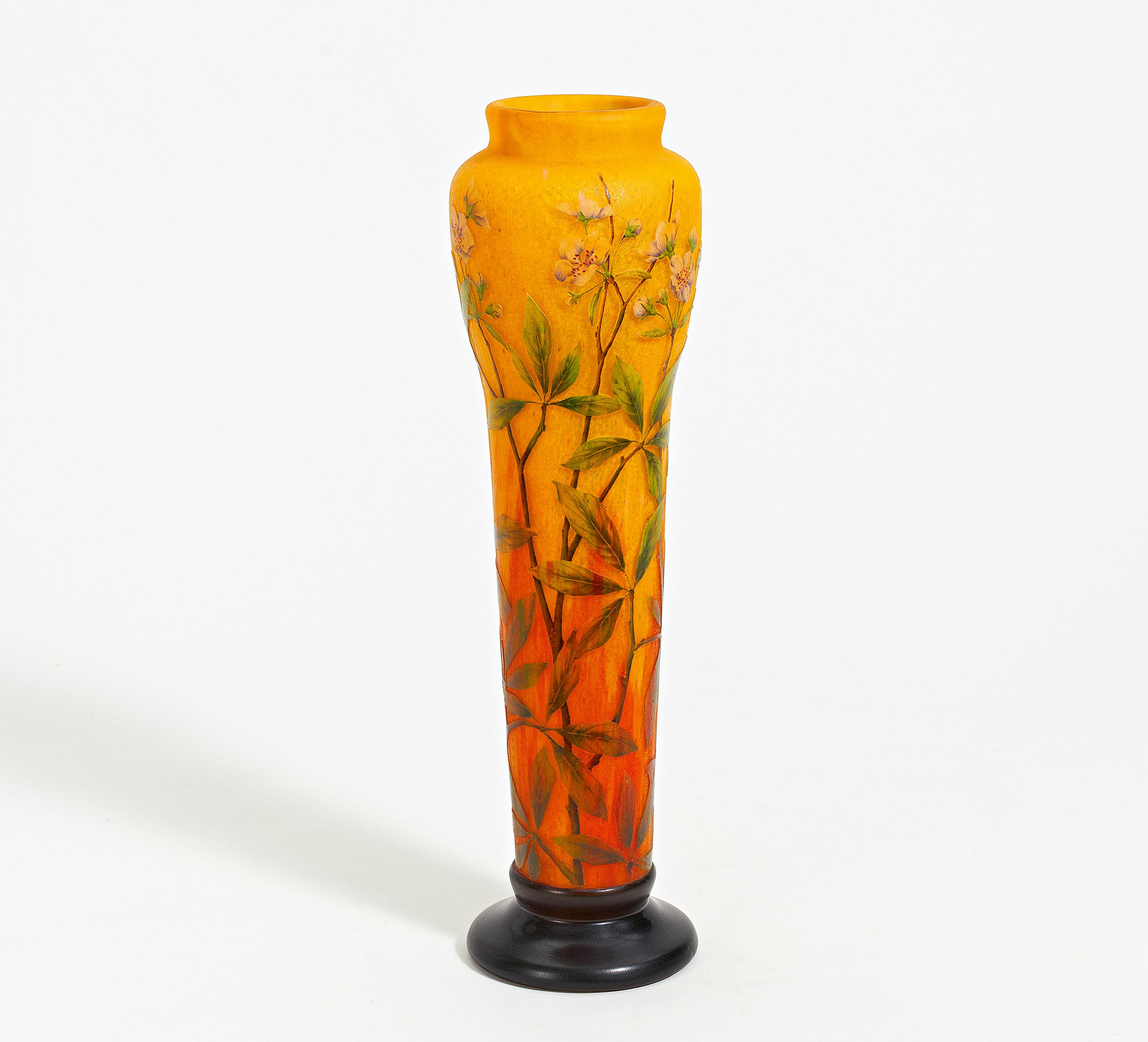 Daum Freres - Grosse Vase mit Kirschbluetenzweigen, 68101-17, Van Ham Kunstauktionen