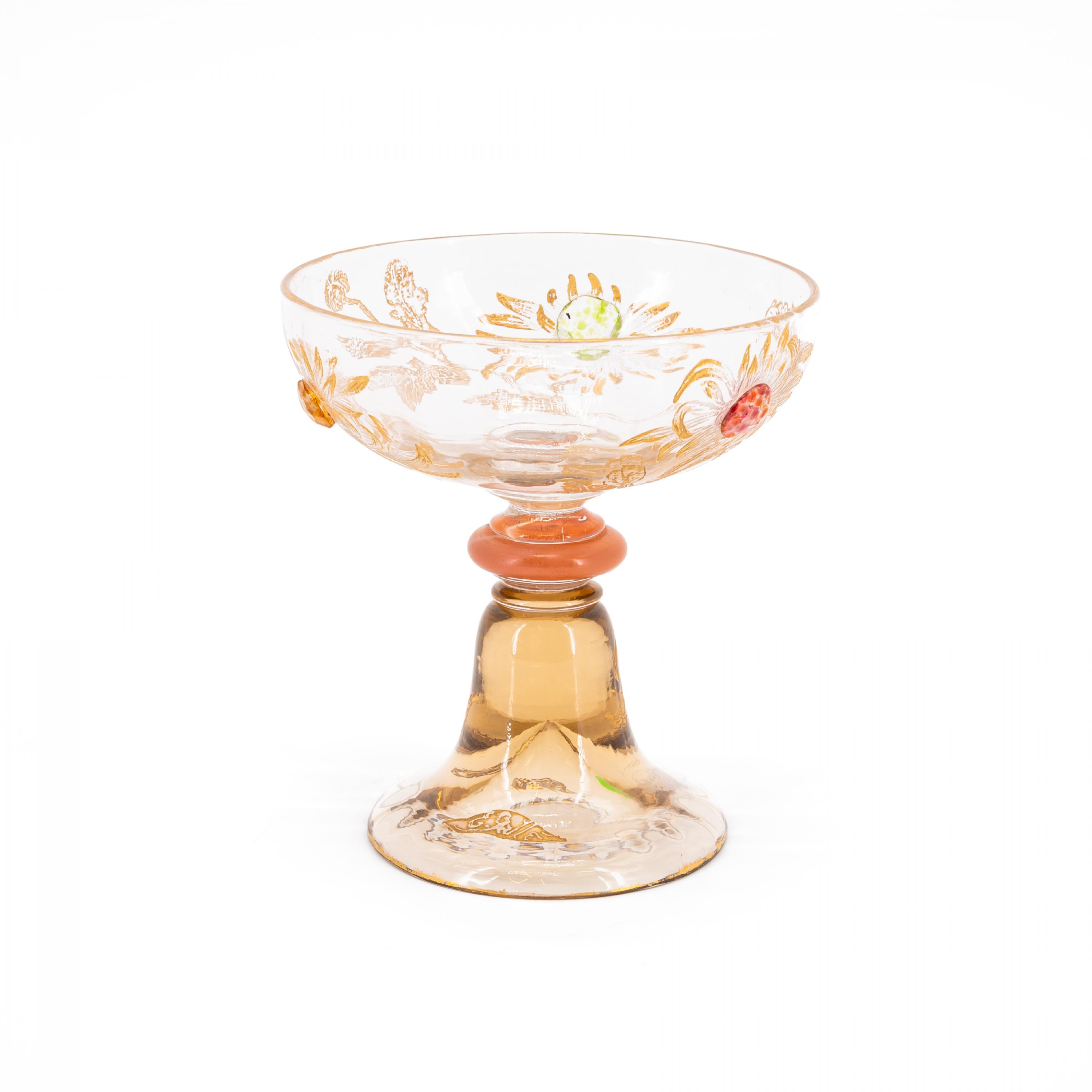 Emile Galle - Champagnerglas mit aufgelegten Glassteinen und Chrysanthemen, 79189-3, Van Ham Kunstauktionen
