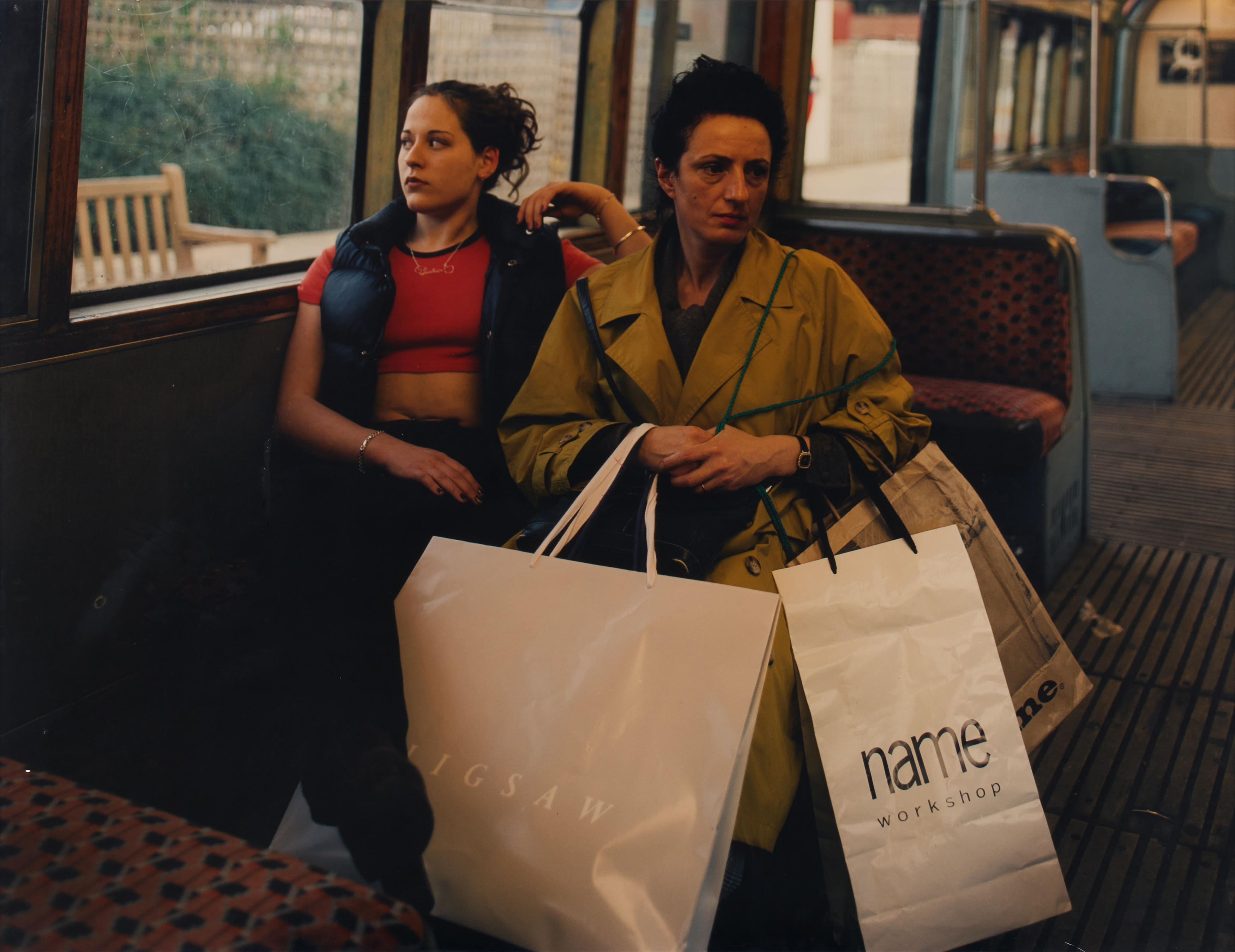 Hannah Starkey - Ohne Titel, 77698-216, Van Ham Kunstauktionen