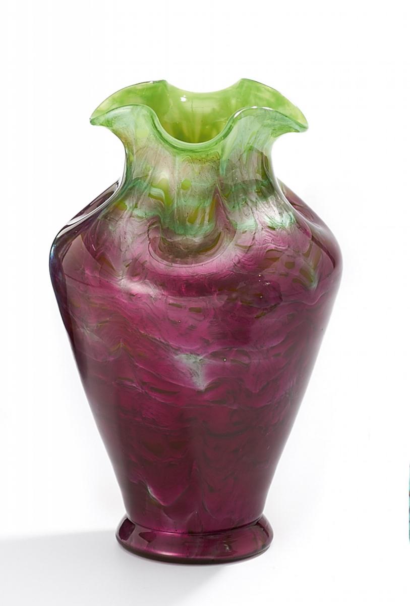 Loetz Wwe - Kleine Vase Titania, 59618-8, Van Ham Kunstauktionen