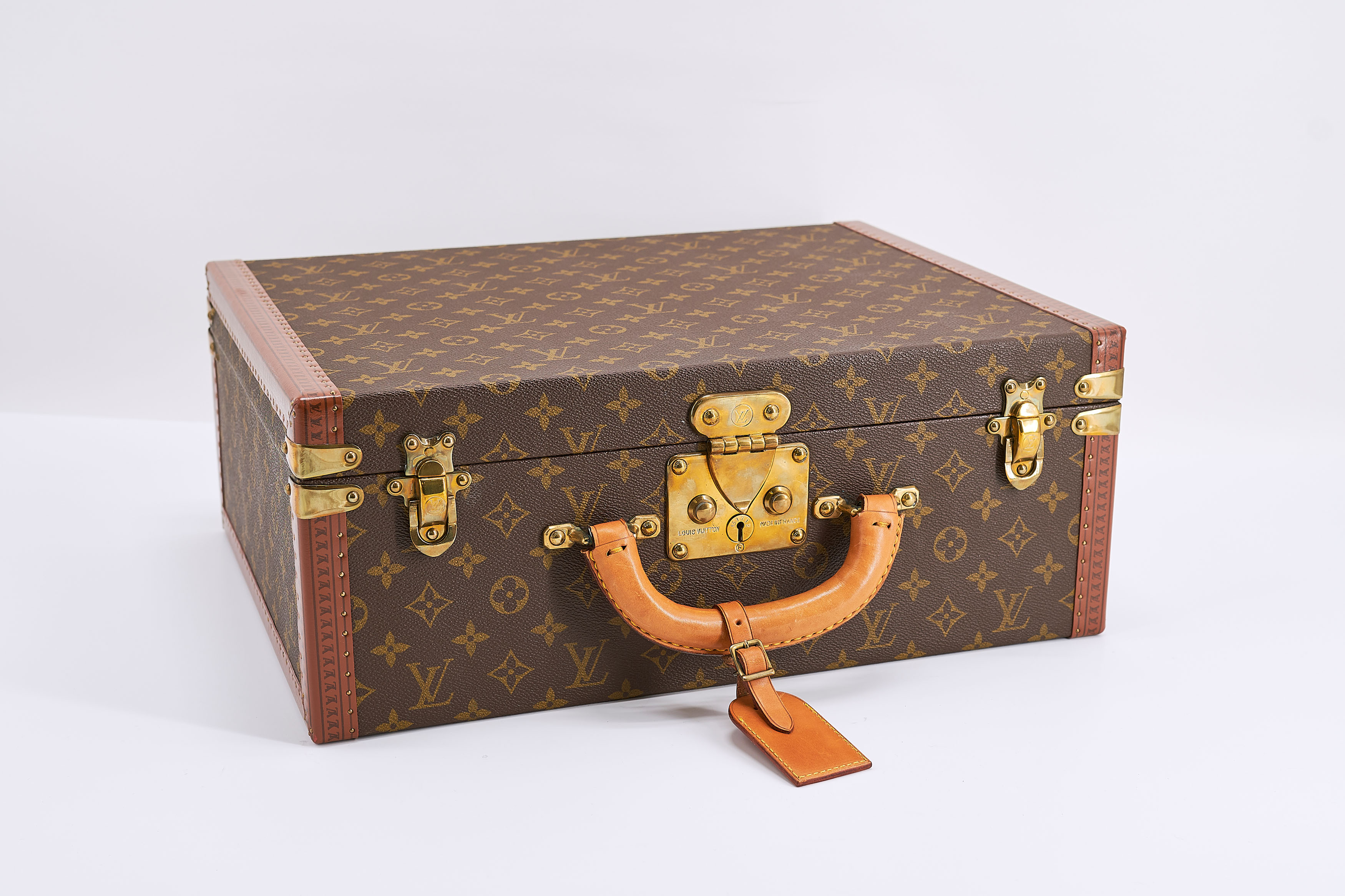 At Auction: Louis Vuitton - Dampfschiffstruhe als Überseekoffer 1