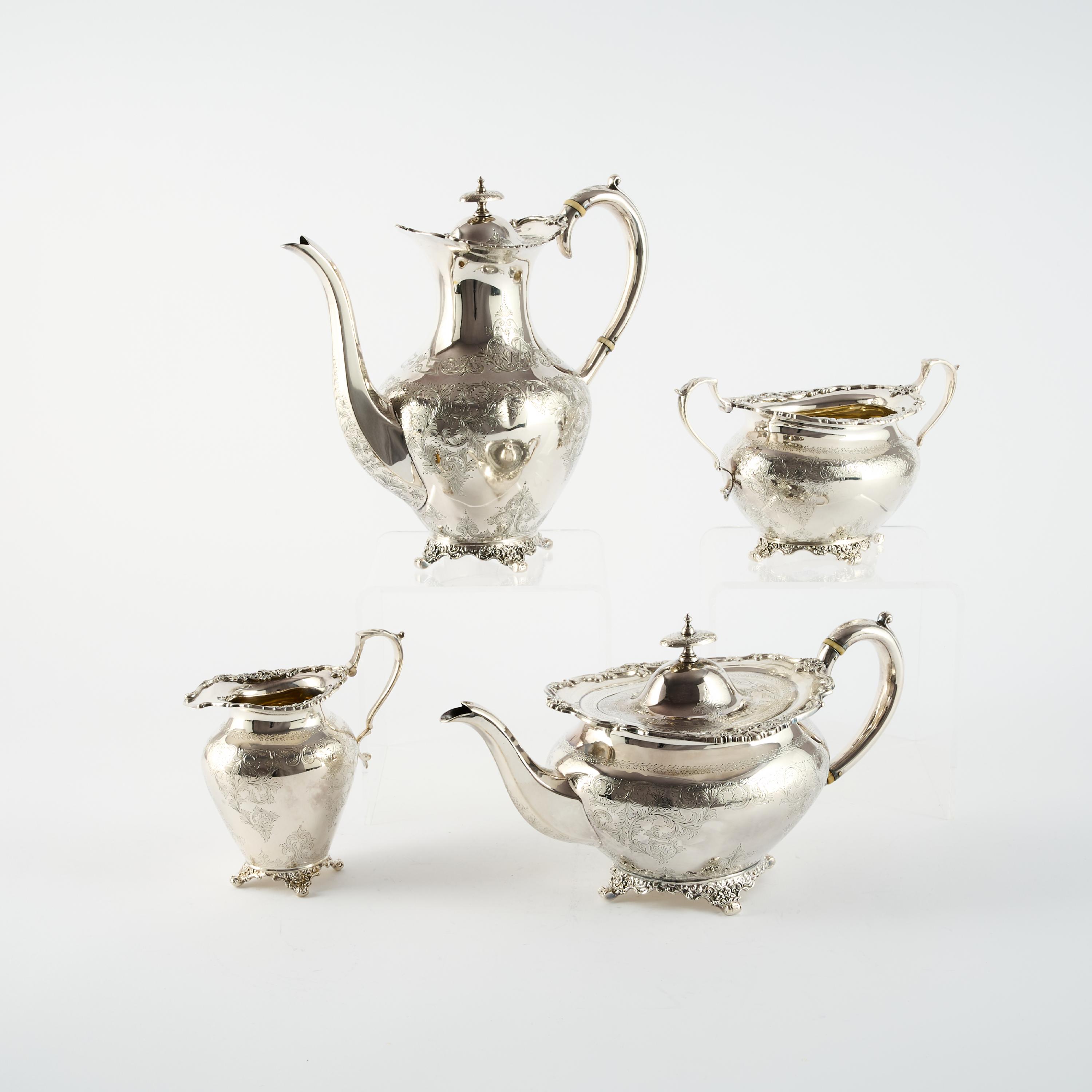 Mappin Brothers - Vierteiliges Victoria Kaffee- und Teeservice mit fein gravierten Ranken, 81573-1, Van Ham Kunstauktionen