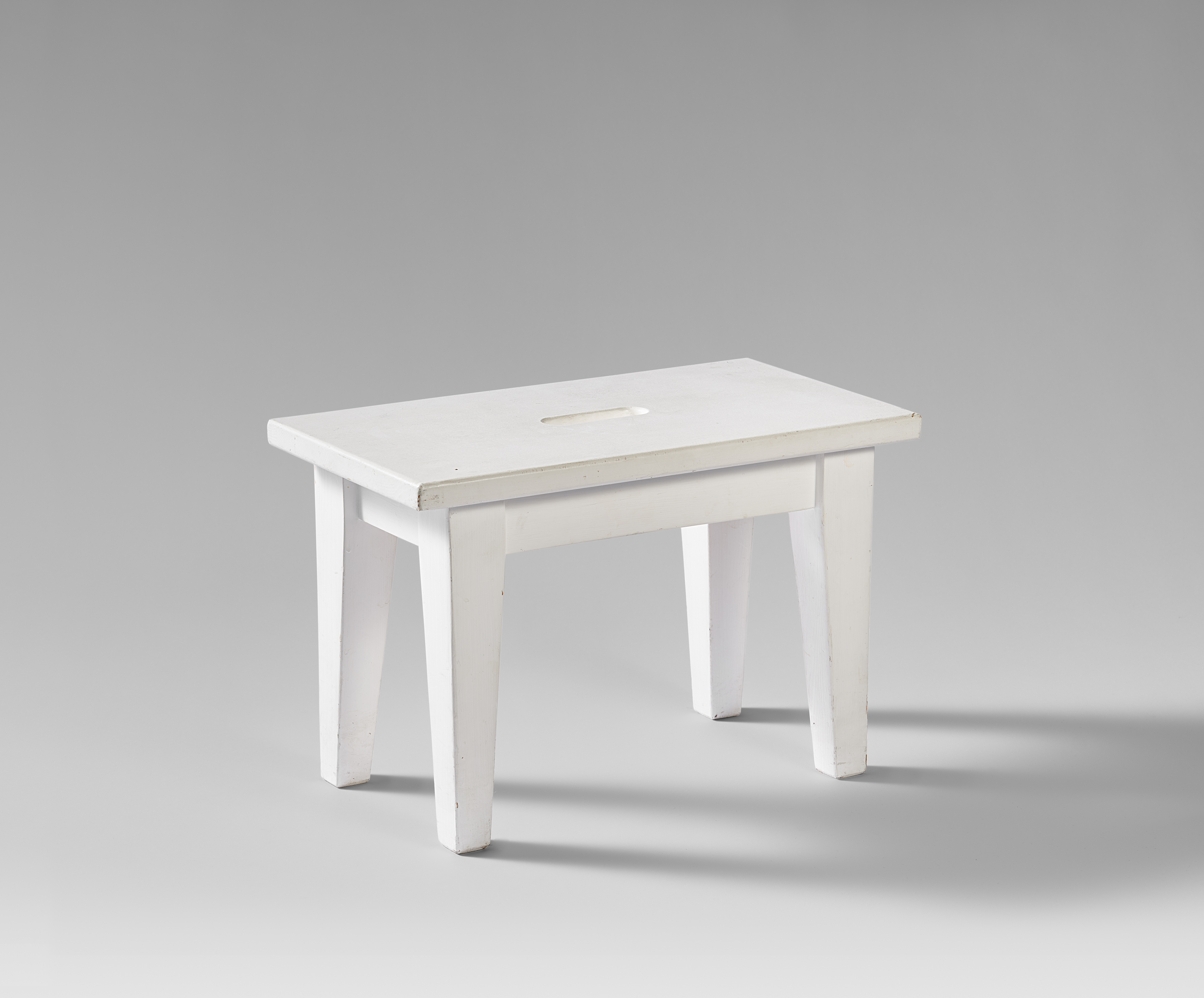 Maria Eichhorn - Fussbank, 79527-143, Van Ham Kunstauktionen