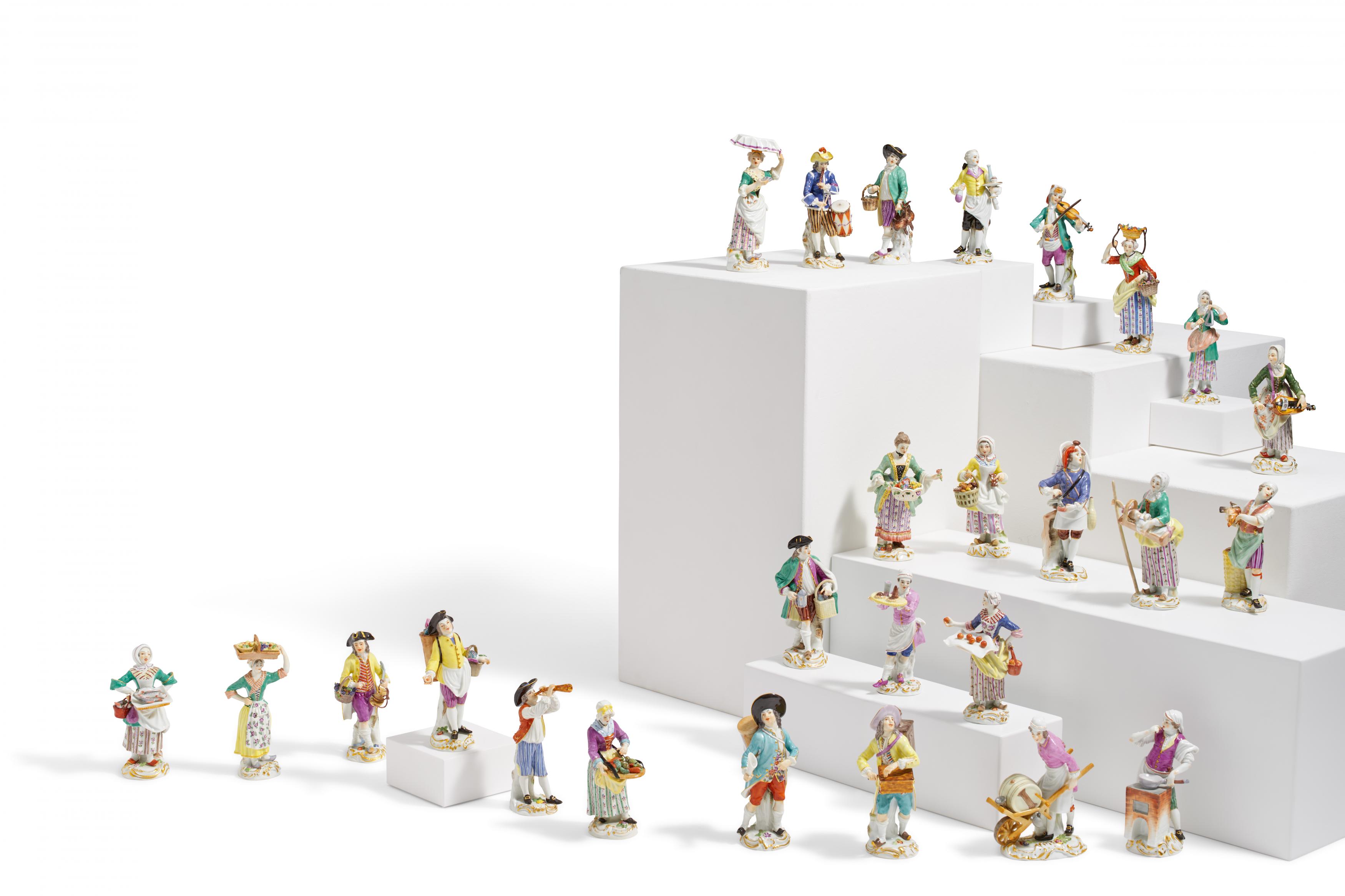 Meissen - Folge von 26 Figuren aus den Cris de Paris, 81826-7, Van Ham Kunstauktionen