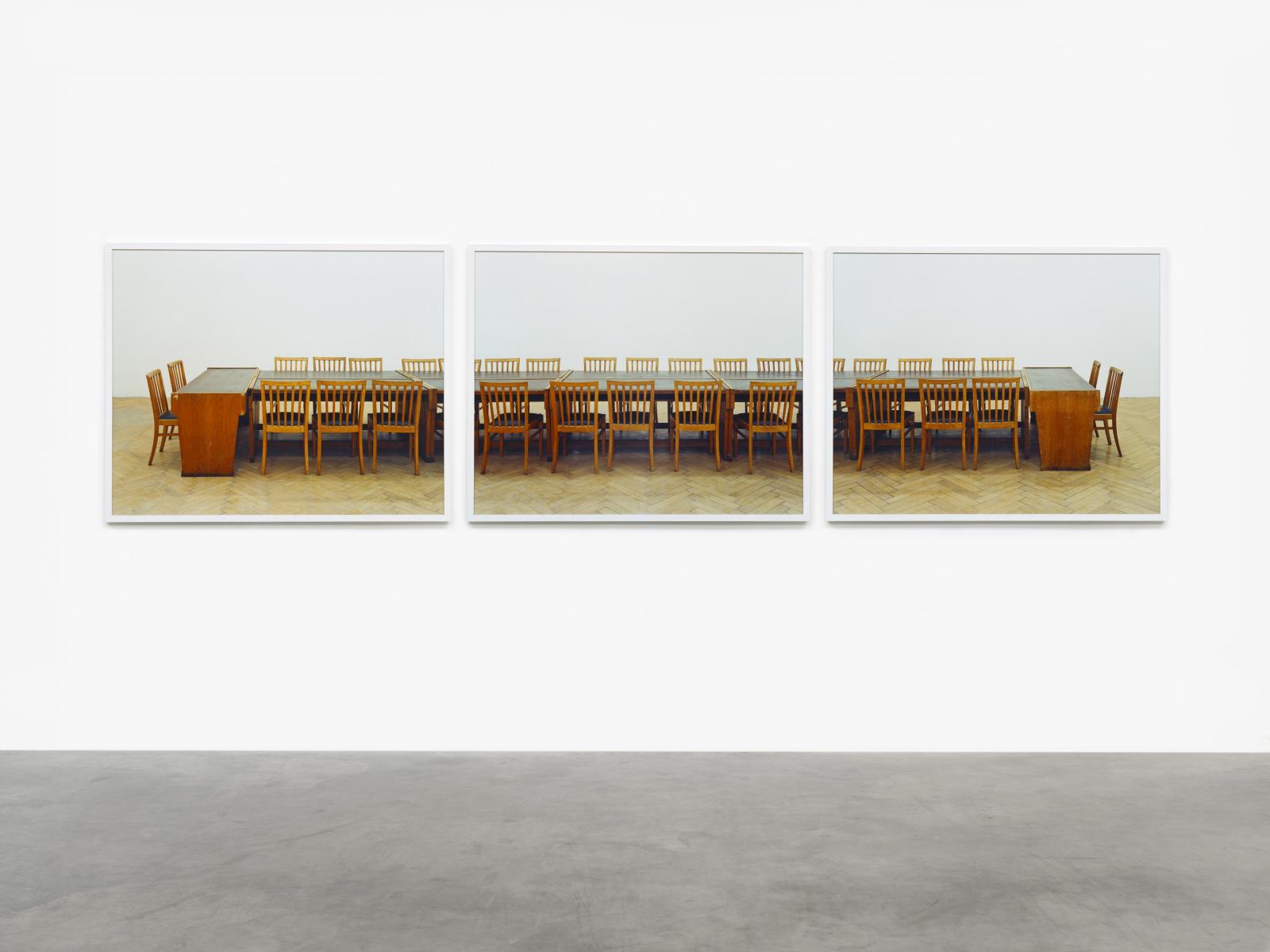 Ricarda Roggan - Stuehle und Tische 3-teilig, 56801-237, Van Ham Kunstauktionen