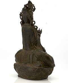 Guanyin auf Elefant, 66837-4, Van Ham Kunstauktionen
