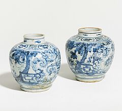 Paar kleiner Toepfe mit Gelehrten im Garten, 66883-5, Van Ham Kunstauktionen