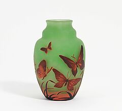 Muller Freres - Vase mit Schmetterlingsdekor, 68007-67, Van Ham Kunstauktionen
