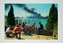 Thomas Hoepker - Blick von Williamsburg Brooklyn auf Manhattan 11 September 2001, 81239-4, Van Ham Kunstauktionen