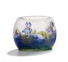 Daum Freres - Miniaturvase mit Veilchen, 60552-16, Van Ham Kunstauktionen