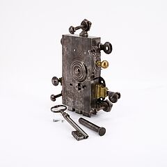 Frankreich - Grosses Tuerschloss mit Hohldornschluessel, 81567-17, Van Ham Kunstauktionen