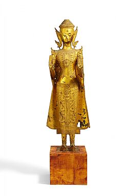 Stehender Buddha im Fuerstenschmuck, 79955-6, Van Ham Kunstauktionen