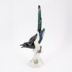 Meissen - Kraehende Elster auf Baumstamm, 76682-6, Van Ham Kunstauktionen