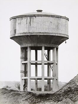 Bernd und Hilla Becher - Wasserturm bei Bruay Nordfrankreich, 57088-6, Van Ham Kunstauktionen