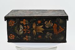 Franken - Groessere Kassette mit Blumen auf schwarzem Grund, 75067-10, Van Ham Kunstauktionen