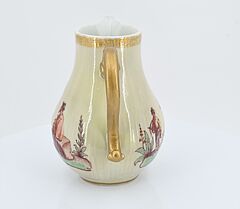 Meissen - Zwei Tassen mit Untertassen mit floralem Dekor, 73258-13, Van Ham Kunstauktionen