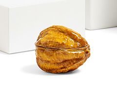 Meissen - Kleine Dose in Form einer Walnuss, 80922-54, Van Ham Kunstauktionen