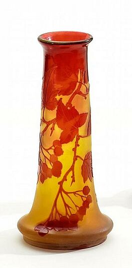 Emile Galle - Vase mit Elsbeerdekor, 56049-42, Van Ham Kunstauktionen