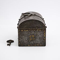 Frankreich - Schatulle mit feinem Rankendekor, 80896-8, Van Ham Kunstauktionen