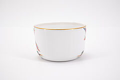 Meissen - Zuckerdose mit Papagei und Hund, 75803-6, Van Ham Kunstauktionen