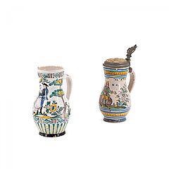 Zwei Birnkrüge mit figürlichen Darstellungen, 79909-13, Van Ham Kunstauktionen