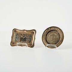 Teesieb in Fassform, zwei kleine Tellerchen, ein Gewürzgefäß, 80769-39, Van Ham Kunstauktionen