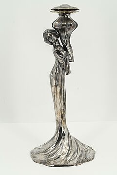 WMF Wuerttembergische Metallwarenfabrik - Jugendstil Aufsatzschale mit junger Frau, 65621-2, Van Ham Kunstauktionen