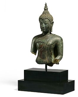 Bedeutender Torso eines Buddha, 66534-3, Van Ham Kunstauktionen