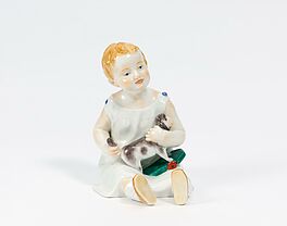Meissen - Knabe mit Spielzeuglamm, 75074-48, Van Ham Kunstauktionen