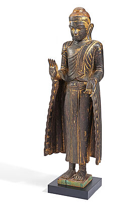 Grosser stehender Buddha, 76847-45, Van Ham Kunstauktionen