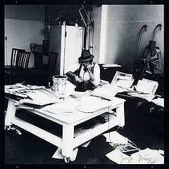 aus Kuenstler in ihrem Atelier, 58062-8, Van Ham Kunstauktionen