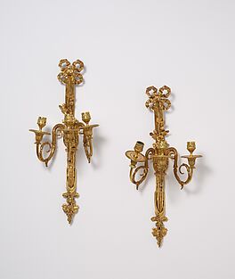 Paar dreiflammige Wandappliken mit Schleifenband, 82153-3, Van Ham Kunstauktionen