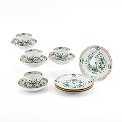 Meissen - Vier Kaffeegedecke mit Indianischen Blumen in gruen, 76682-17, Van Ham Kunstauktionen