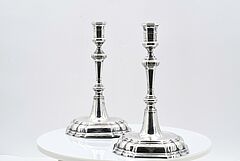 Gerardus Huels - Paar Leuchter mit Regencedekor, 75391-1, Van Ham Kunstauktionen