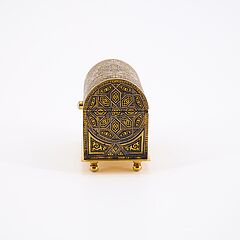 Spanien - Miniaturschatulle mit fein tauschierten Sterndekoren, 80704-4, Van Ham Kunstauktionen