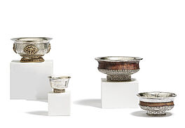 Zwei Teetassenstaender und vier Teeschalen phorba, 76654-42, Van Ham Kunstauktionen