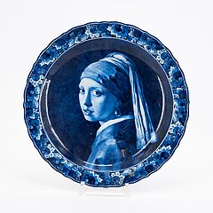 Frankreich und Delft - Gruppe von 15 Tellern Platten und Schalen, 75971-7, Van Ham Kunstauktionen