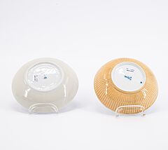 Meissen - KONVOLUT MIT 29 TEILEN UND BLAU-WEIssEN DEKOREN, 76821-128, Van Ham Kunstauktionen