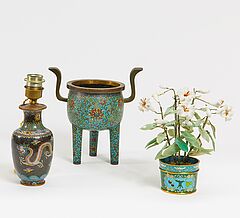 Weihrauchbrenner und Vase mit zwei Drachen, 65331-6, Van Ham Kunstauktionen