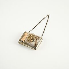 Moskau - Kleine Geldboerse mit aufgelegten Widmungen und Namenszuegen, 80693-33, Van Ham Kunstauktionen