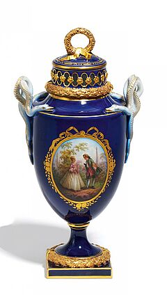 Meissen - Potpourrivase mit galantem Paar, 62506-13, Van Ham Kunstauktionen