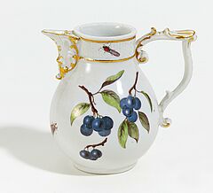 Meissen - Kleine Kanne mit Fruechten und Insekten, 67234-9, Van Ham Kunstauktionen