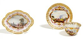 Meissen - Koppchen mit Unterschale amp kleine passige Schale mit Landschaftskartuschen, 65149-3, Van Ham Kunstauktionen