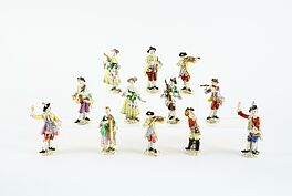 Meissen - Folge von zwoelf Figuren aus der Galanten Kapelle, 81826-8, Van Ham Kunstauktionen