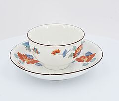 Meissen - Koppchen und Unterschale mit Kakiemondekor, 73185-8, Van Ham Kunstauktionen