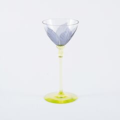 Stengelglas mit Bluetenkelch, 77421-15, Van Ham Kunstauktionen