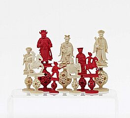 Je 15 weisse und rote Schachfiguren, 53721-46, Van Ham Kunstauktionen